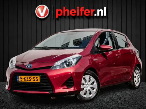 Toyota Yaris 1.5 Full Hybrid Aspiration Navigatie/ Camera/ Cruise control/ Climate control/ Isofix
