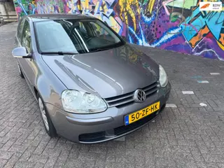 Volkswagen Golf 1.6 Optive 4 bouwjaar 2008 airco elektrische ramen 5 deuren leuke auto boeken aanwez