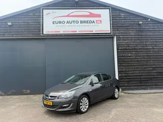 Opel Astra 1.4 Turbo Cosmo