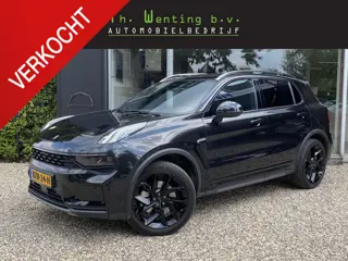 Lynk & Co 01 1.5 | Black Edition | Panoramadak | Adaptieve Cruise Control | 360 camera | Stoel +Stuu