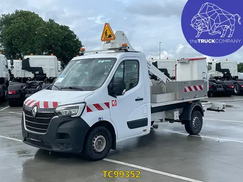 Renault Master Hoogtewerker (bj 2023)