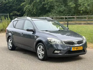 Kia Cee'd Sporty Wagon 1.6 CVVT X-ecutive /Airco/Trekhaak/