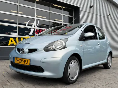 Toyota Aygo 1.0-12V + - 5Drs - Stuurbekrachtiging I Elektrisch pakket I Nwe APK 07-2027