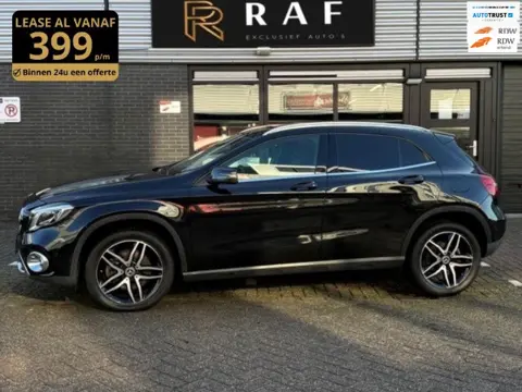 Mercedes-Benz GLA-klasse 220 Benzine ,Pano,Automaat,Cruise,Leer,Stoelverw,Klimaat control