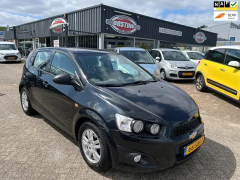 Chevrolet Aveo 1.2 LS(st-bekr,5drs,airco,lmv,bj11,2499,-)