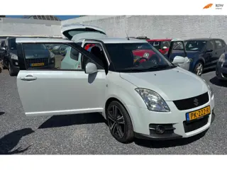 Suzuki Swift 1.6 Sport