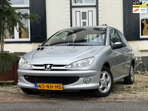 Peugeot 206 1.4 Quiksilver|Airco|Elek-ramen|Trekhaak|