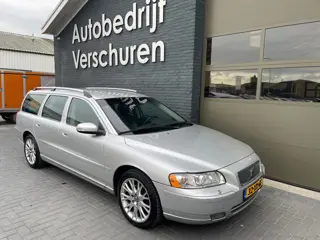 Volvo V70 2.4 Edition Sport stoelverwarming trekhaak xenon