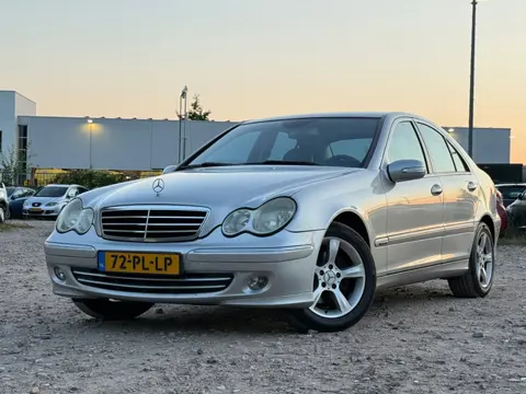 Mercedes-Benz C-klasse 200 K. Avantgarde/ AUTOMAAT