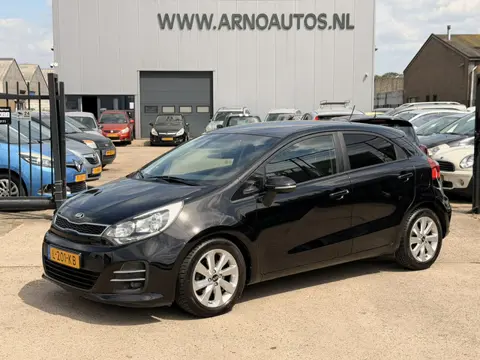Kia Rio 1.2 CVVT ComfortLine 5-DEURS, FACELIFT MODEL, AIRCO(CLIMA), STOELVERWARMING, PARKEERSENSOREN