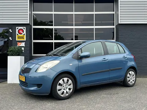 Toyota Yaris 1.3 VVTi Sol MMT Automaat, Airco, Trekhaak, Radio, NAP, APK