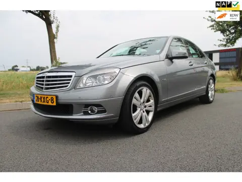 Mercedes-Benz C-klasse 180 CGI BlueEFFICIENCY Business Edition Avantgarde