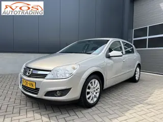 Opel Astra 1.6 Temptation *automaat* 5-drs* (bj 2008)