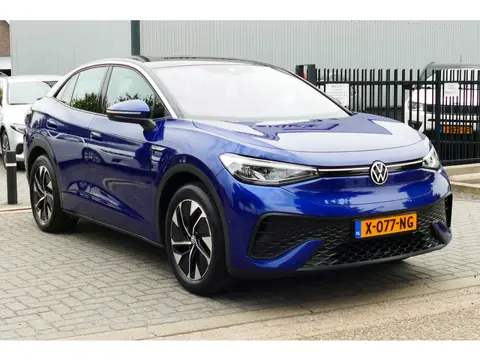 Volkswagen ID.5 Pro Advantage 77 kWh. Camera, Stoel&StuurVerw, 19"LMV, Haak 1000kg