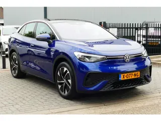Volkswagen ID.5 Pro Advantage 77 kWh. Camera, Stoel&StuurVerw, 19"LMV, Haak 1000kg