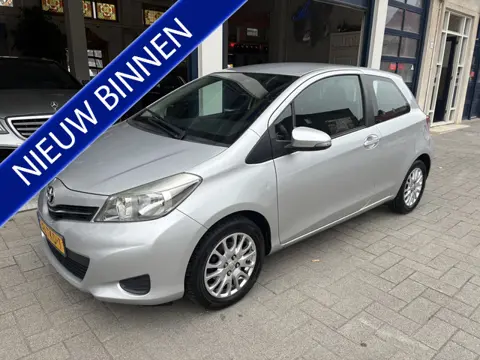 Toyota Yaris 1.0 VVT-i Aspiration CAMERA/BLUETOOTH/NL AUTO/NW APK