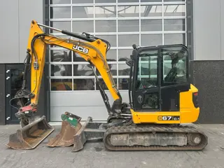 JCB 67C-1 (bj 2016)