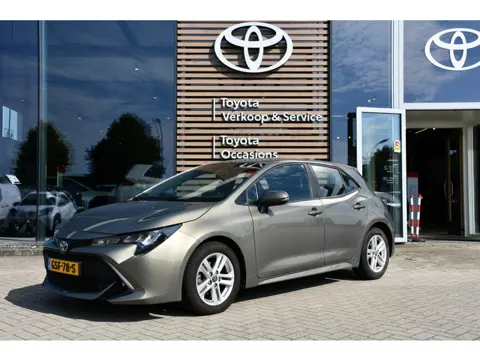 Toyota Corolla 1.8 Hybrid Active Automaat 122pk |  Achteruitrijcamera | Airco automatisch | Keyless 