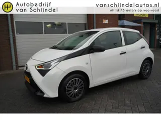 Toyota Aygo 1.0 VVT-I X-FUN 5DRS ORIGINEEL NEDERLANDS DEALER ONDERHOUDEN AIRCO CRUISECONTROL BLUETOO