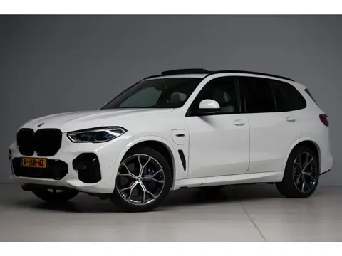 BMW X5 XDrive45e High Executive M-sport | panoramadak | adap. cruise | elek. trekhaak | softclose | 