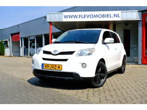 Toyota Urban Cruiser 1.3 VVT-i Dynamic Navi|1e Eigenaar!|Clima|LMV