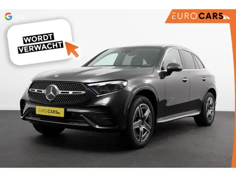 Mercedes-Benz GLC-klasse 400e 4MATIC AMG Line PHEV  Navigatie Panorama dak Lederen bekleding Camera 