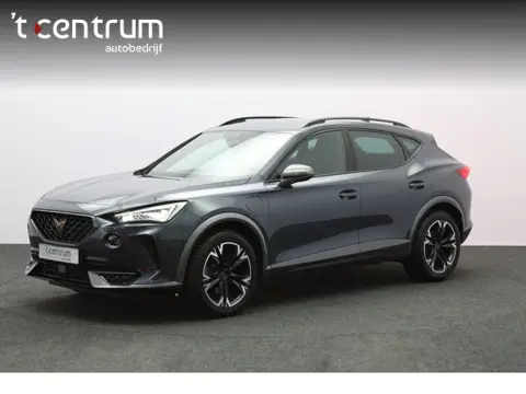 CUPRA Formentor 1.4 e-Hybrid 204 PK Adrenaline PHEV, Kuipstoelen, Memory, Camera, Adap. Cruise Contr