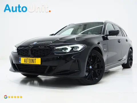 BMW 3 Serie Touring 320e LCI | Sportstoelen | Leder | Sfeerlicht | Dodehoek | Cruise | Stoelverwarmi