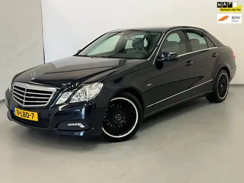 Mercedes-Benz E-klasse 350 CDI Avantgarde / NL-auto / Leder / Xenon