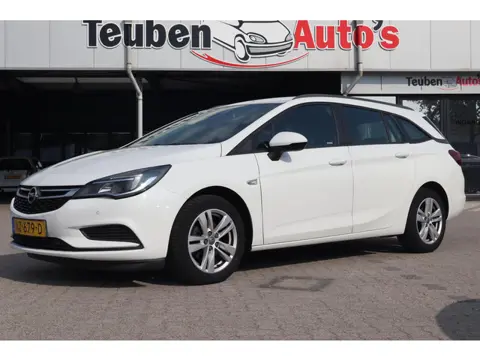 Opel Astra Sports Tourer 1.6 CDTI Online Edition | Ketting hoorbaar | cruise control | Airco | Trekh