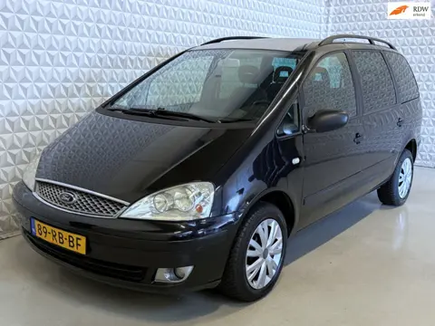 Ford Galaxy 2.3-16V Futura AUTOMAAT Clima+Cruise TREKHAAK (2005)