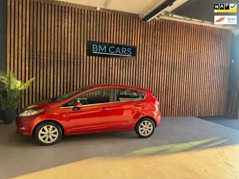 Ford Fiesta 1.6 Ghia Airco,Cruise control, Pdc