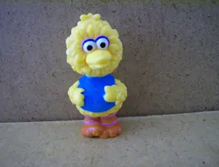 Sesamstraat / muppets poppetje 2 adv5549