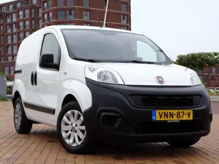 Fiat Fiorino 1.3 MJ Euro6 Airco Navi Bleu & Me LMV