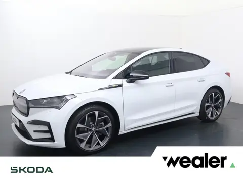Skoda Enyaq Coupé iV 80 RS | 299 PK | SoH 92% | Panoramadak | Matrix LED koplampen | Virtual pedal a