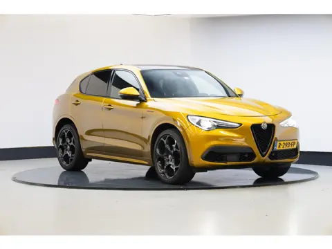 Alfa Romeo Stelvio 2.0 T AWD Veloce | Panoramadak | H&K Audio | Drive Assist Pack |