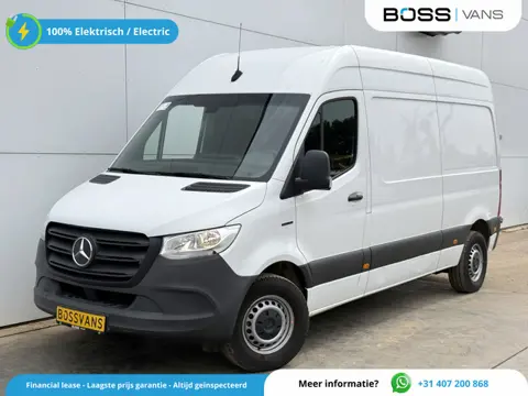 Mercedes-Benz eSprinter 312 55 kWh L2H2 Elektrisch 145km WLTP 80kw Snelladen Climate Control