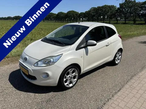 Ford Ka 2 Stuks !! 1.2 Titanium X Parelmoer Airco 82075 km !!!