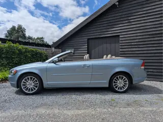 Volvo C70 Convertible 2.4i Kinetic (bj 2007)