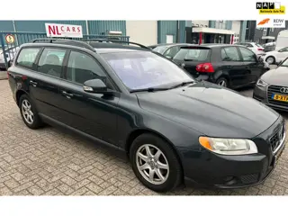 Volvo V70 2.4D Limited Edition rijdt super