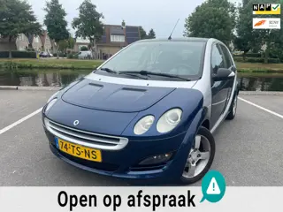 Smart Forfour 1.3 passion 5drs PANORAMADAK AIRCO LMV NAP