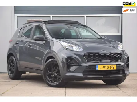 Kia Sportage 1.6 T-GDI Black Edition LEDEREN BEKLEDING/PANORAMADAK/VOORSTOELEN VERWARMD