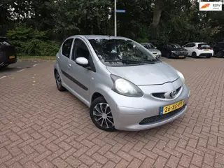 Toyota Aygo 1.0-12V + Automaat Airco 5DR
