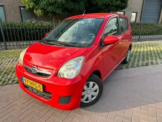 Daihatsu Cuore MET KOELE AIRCO & APK TOT 01-03-2027!