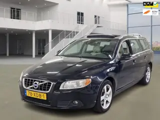 Volvo V70 1.6 T4 Limited Edition Airco Cruise Navi Pano PDC