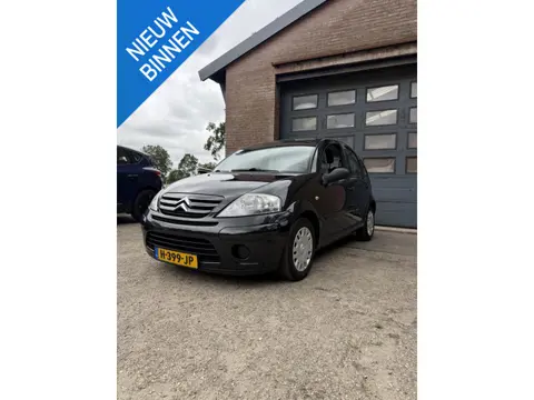 Citroen C3 1.1i First Airco/elektrisch dakraam/