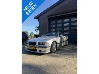 BMW 3-serie Cabrio 318i Executive Climate/LEER/NAP