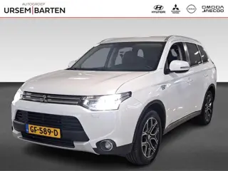 Mitsubishi Outlander 2.0 PHEV Executive Edition X-Line Heel netjes en technisch uitstekend in orde m