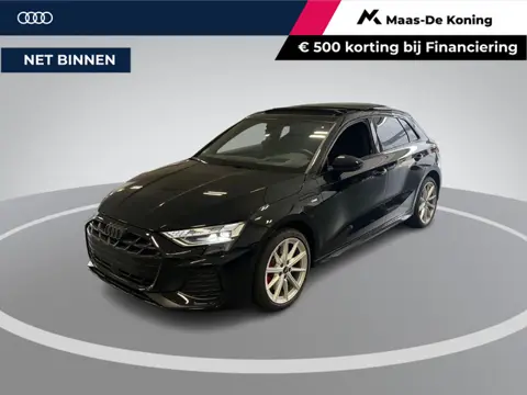 Audi A3 Sportback 45 TFSIe 272pk S-tronic S edition Competition · Panoramadak · Camera · SONOS · Hea