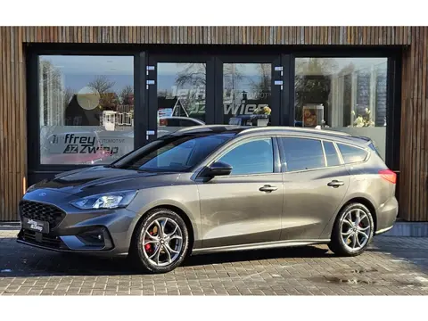 Ford Focus Wagon 1.0 EcoBoost Hybrid ST Line X Business led. camera.